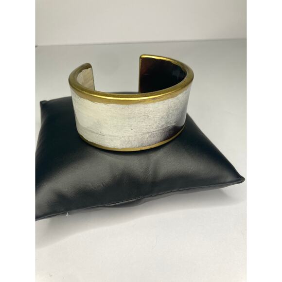 Cuff Bracelet Black Brown White Finish Antique Gold Tone Trim Statement Jewelry - Picture 6 of 8